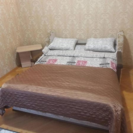 Smart Yellow Apartment-15 Хв Від Жд Вокзалу Leopoli Esterno foto